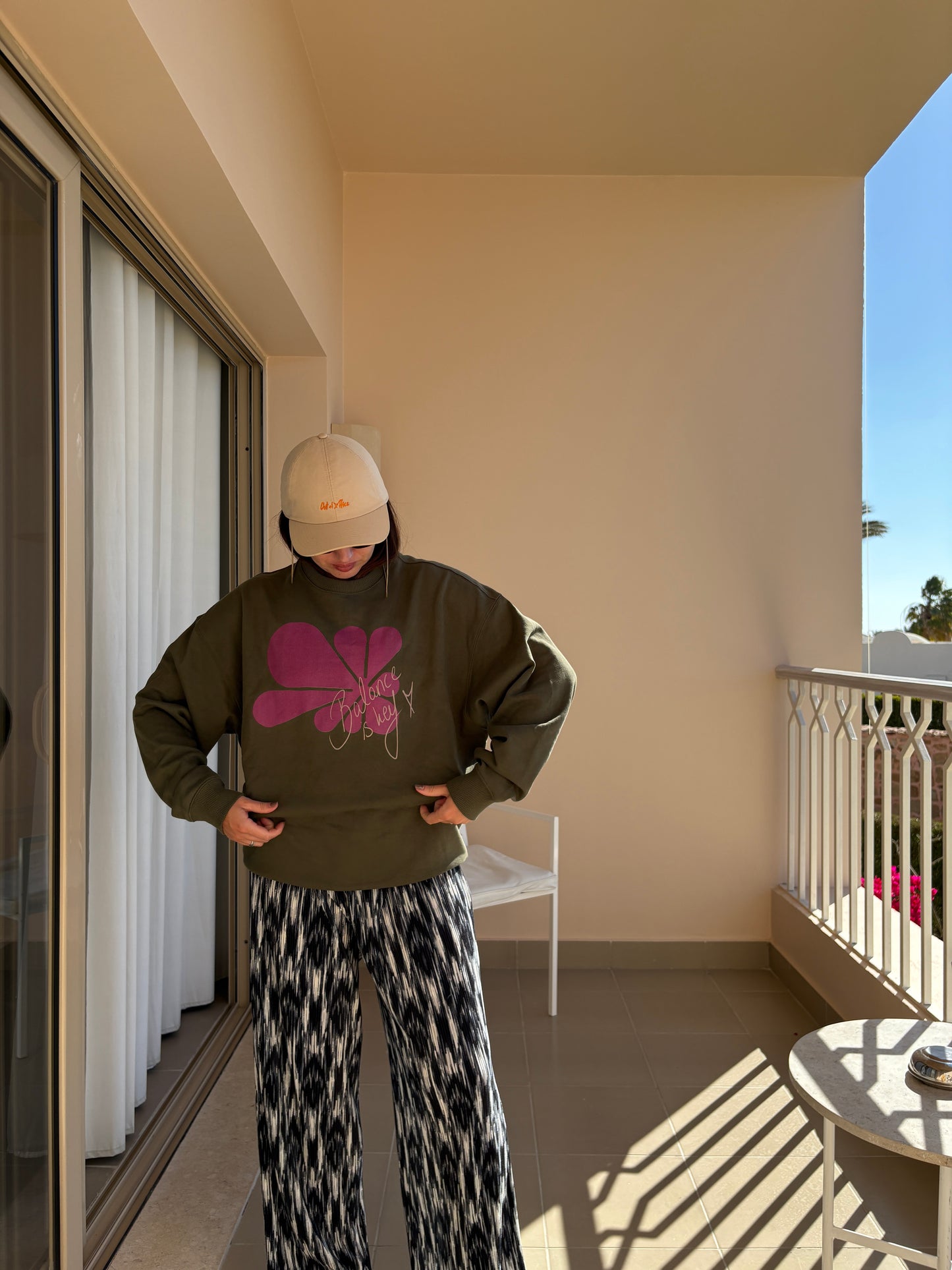 BALANCE SWEATER