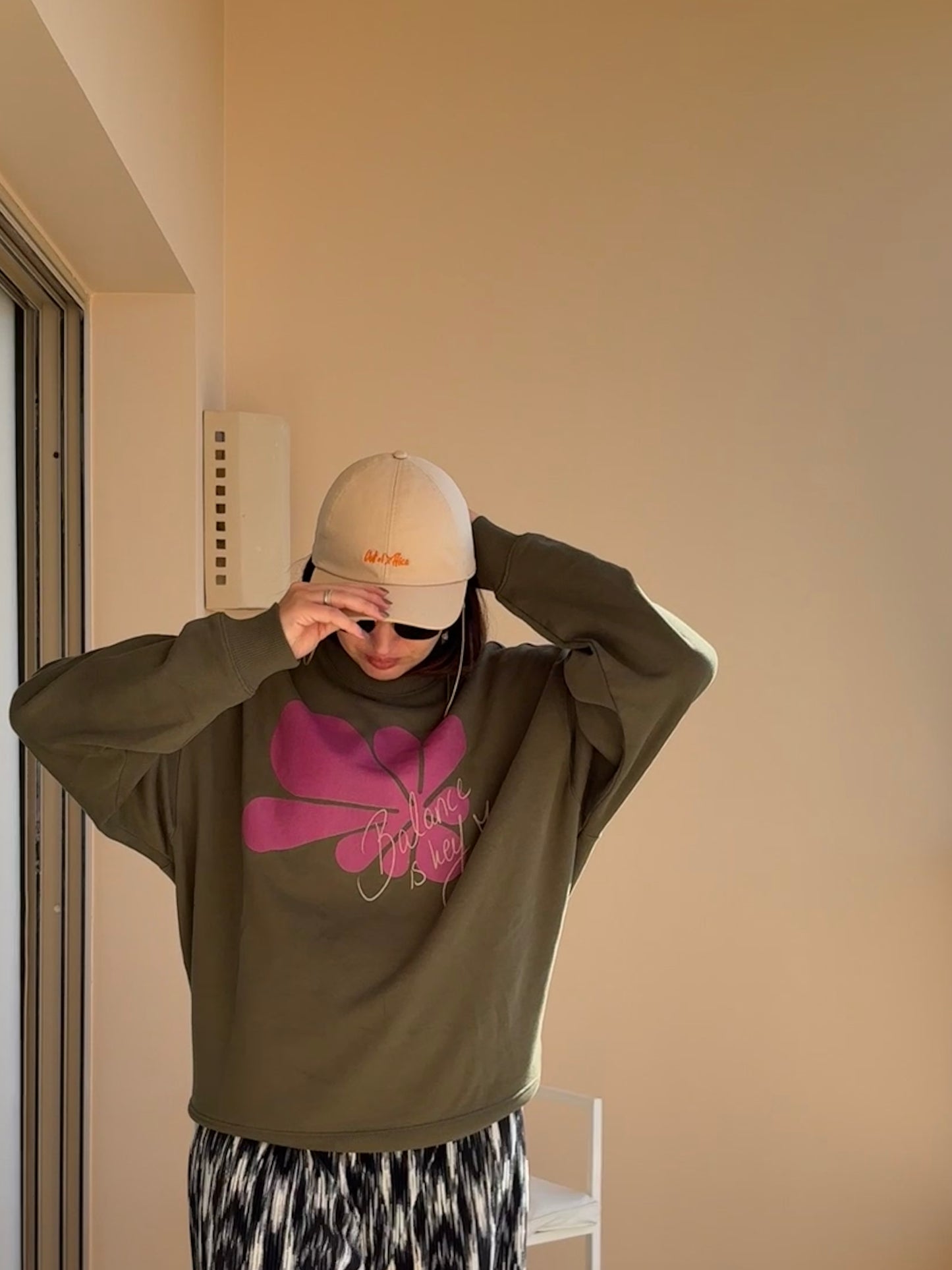 BALANCE SWEATER
