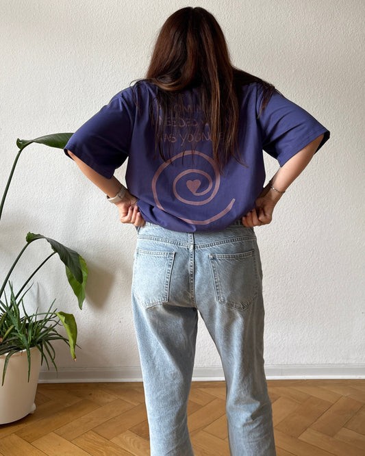 YOUNGER ME TEE